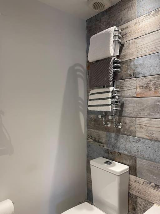 וואר Beautiful 1600'S Loft Apartment. מראה חיצוני תמונה